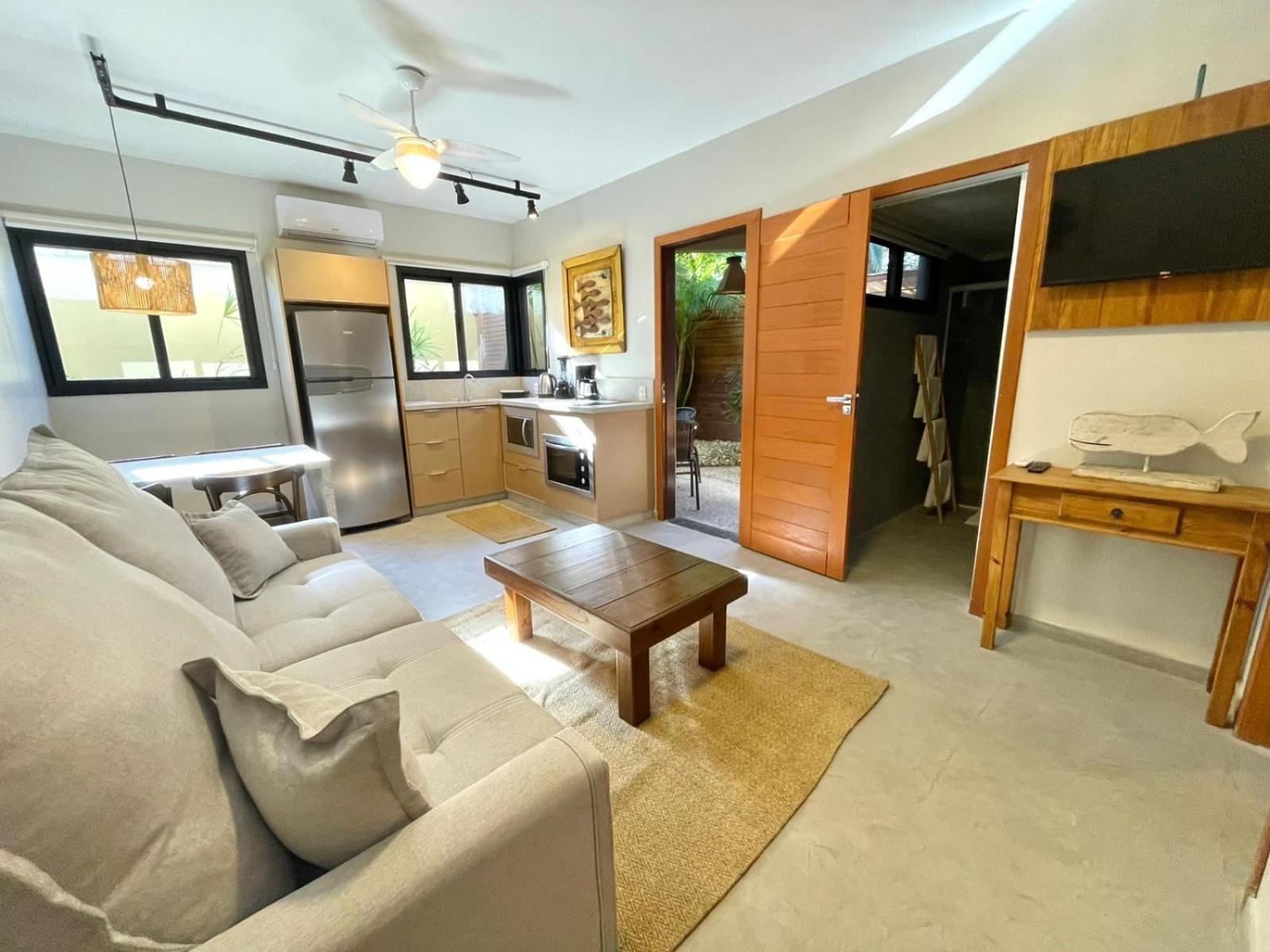 One-Bedroom Apartment,1743180172:JPEG